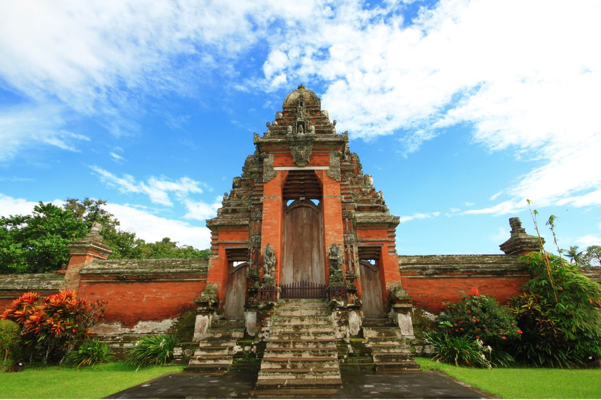taman ayun temple