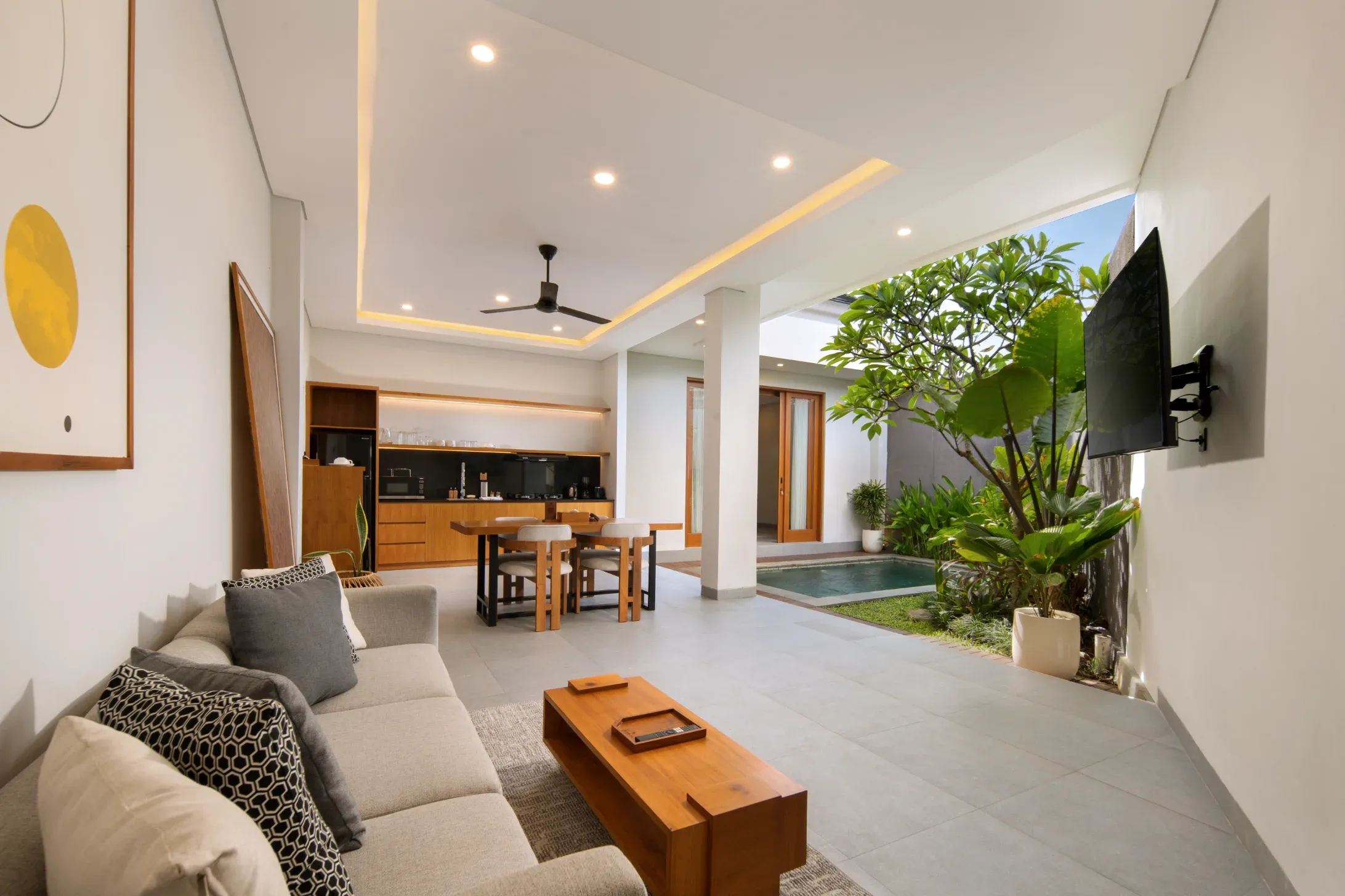 Grand One-Bedroom Pool Villa