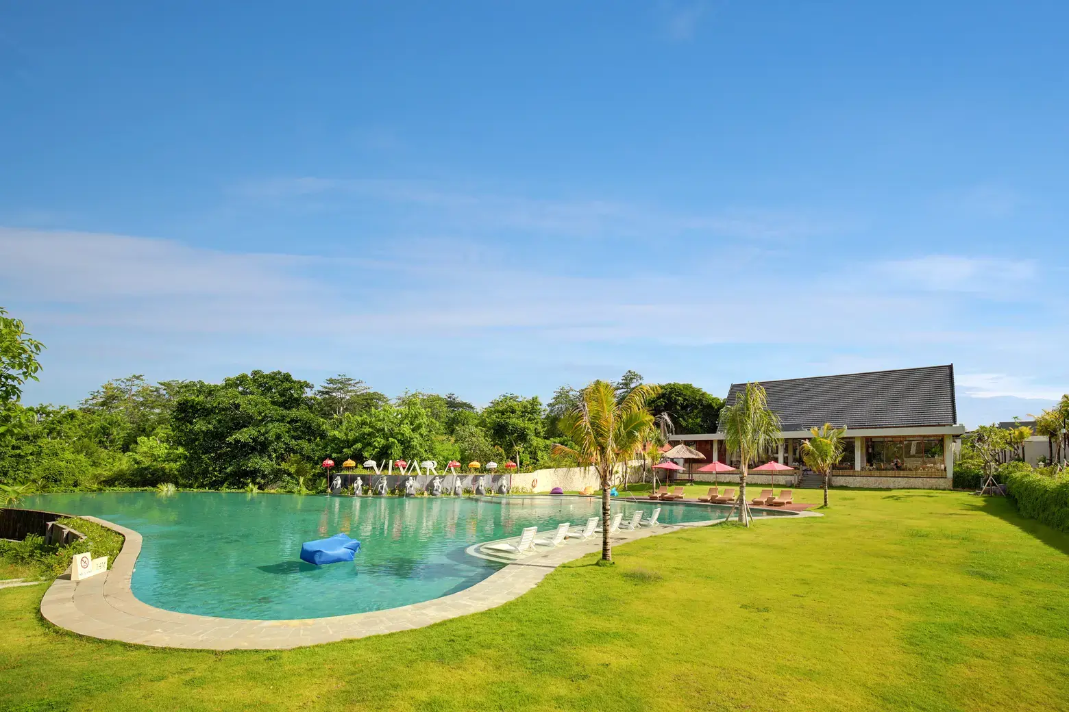 swimming-pool-11